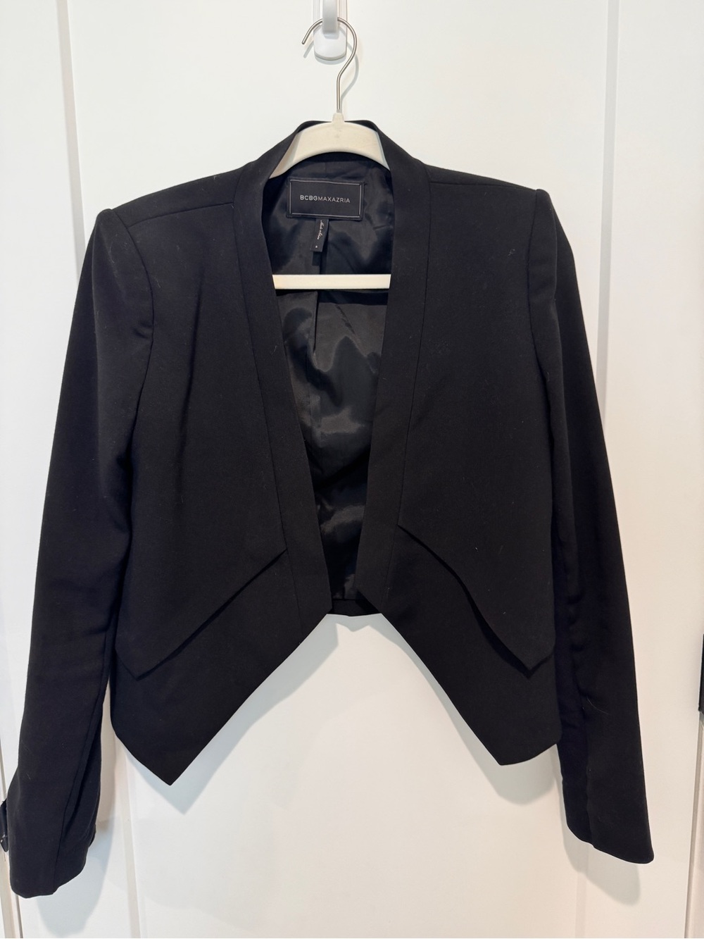 BCBGMaxAzria Black Cropped Open-Front Blazer